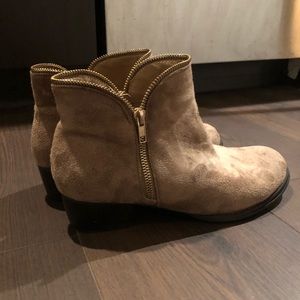 Tan suede boots